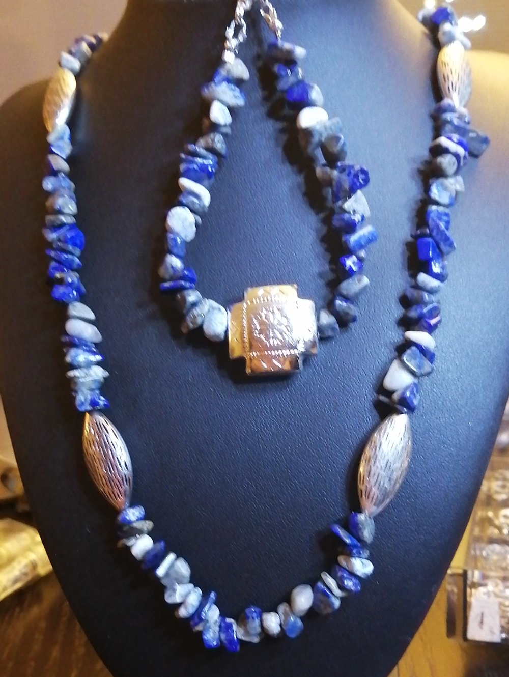 Boho Style Lapis Lazuli Chips Artisan Necklace and Bracelet Set